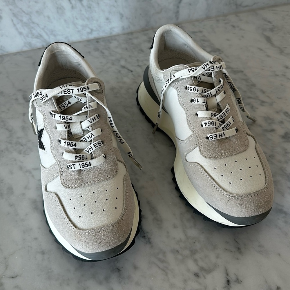 Vintage Havana Major Sneakers